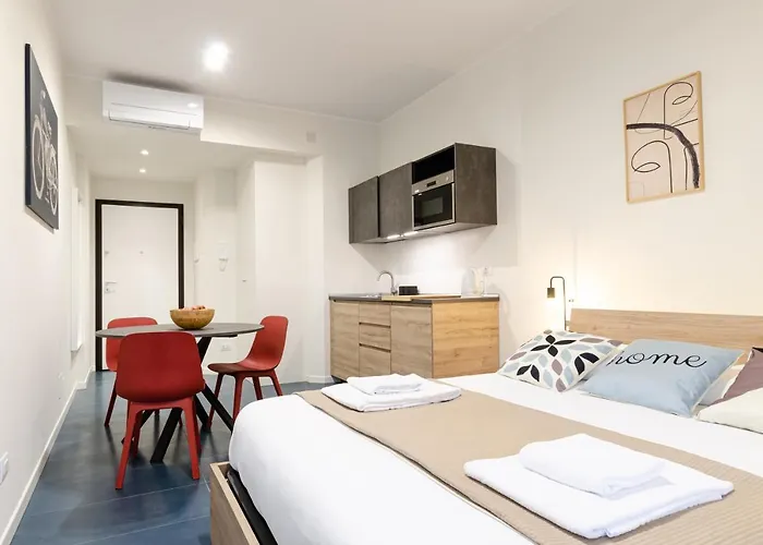 Velasquez - A - San Siro Appartamento Milano